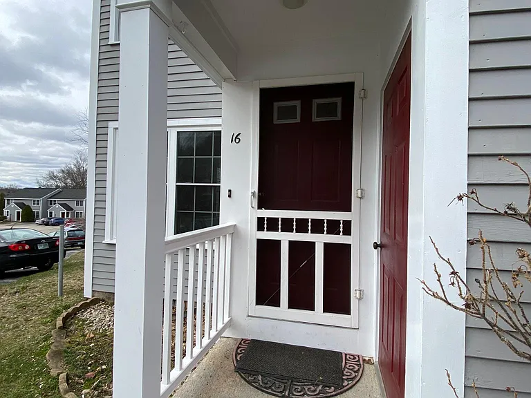 Oak Terrace Townhomes — Photo 14