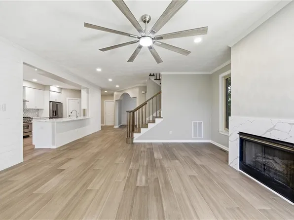 3223 Huntwick Ln, Virginia Beach, VA 23451