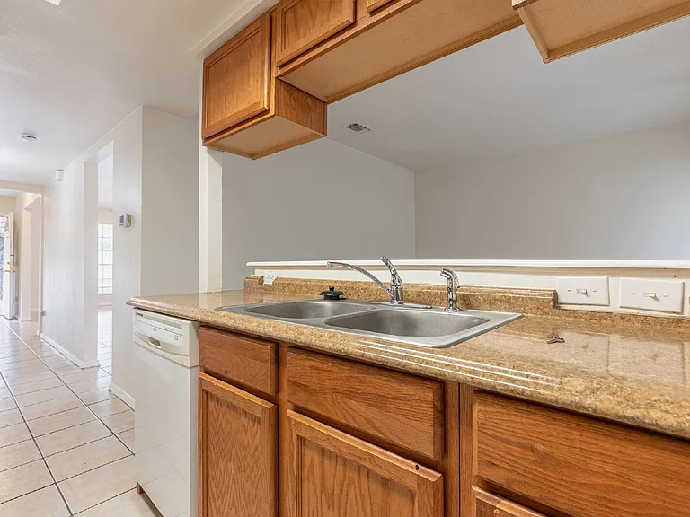 14423 Brook Hollow Blvd #A — Photo 11