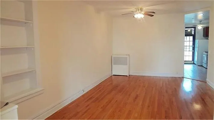 Rented by Dorsa Group | media 4