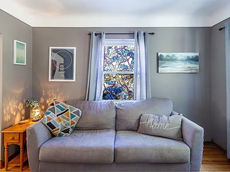 981 Glenna Dr — Photo 5