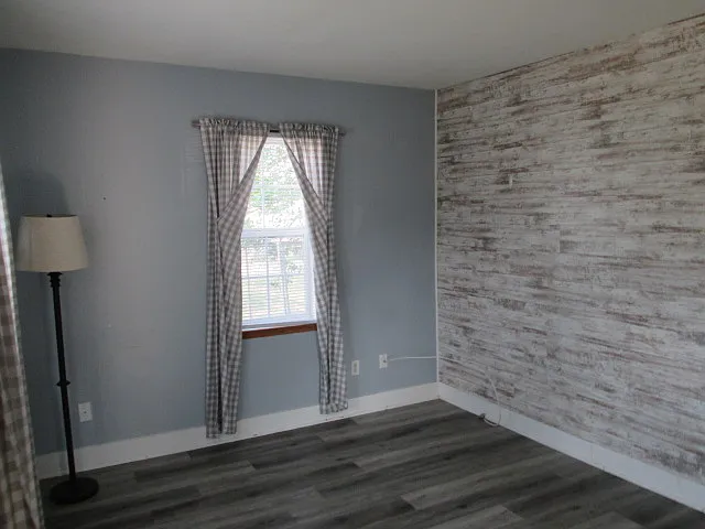 417 Loves Ct — Photo 6