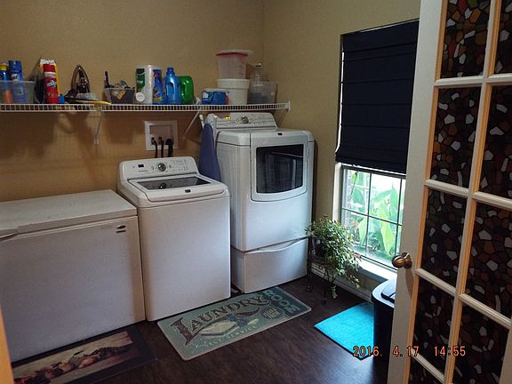5th image of 117 Devonshire Dr