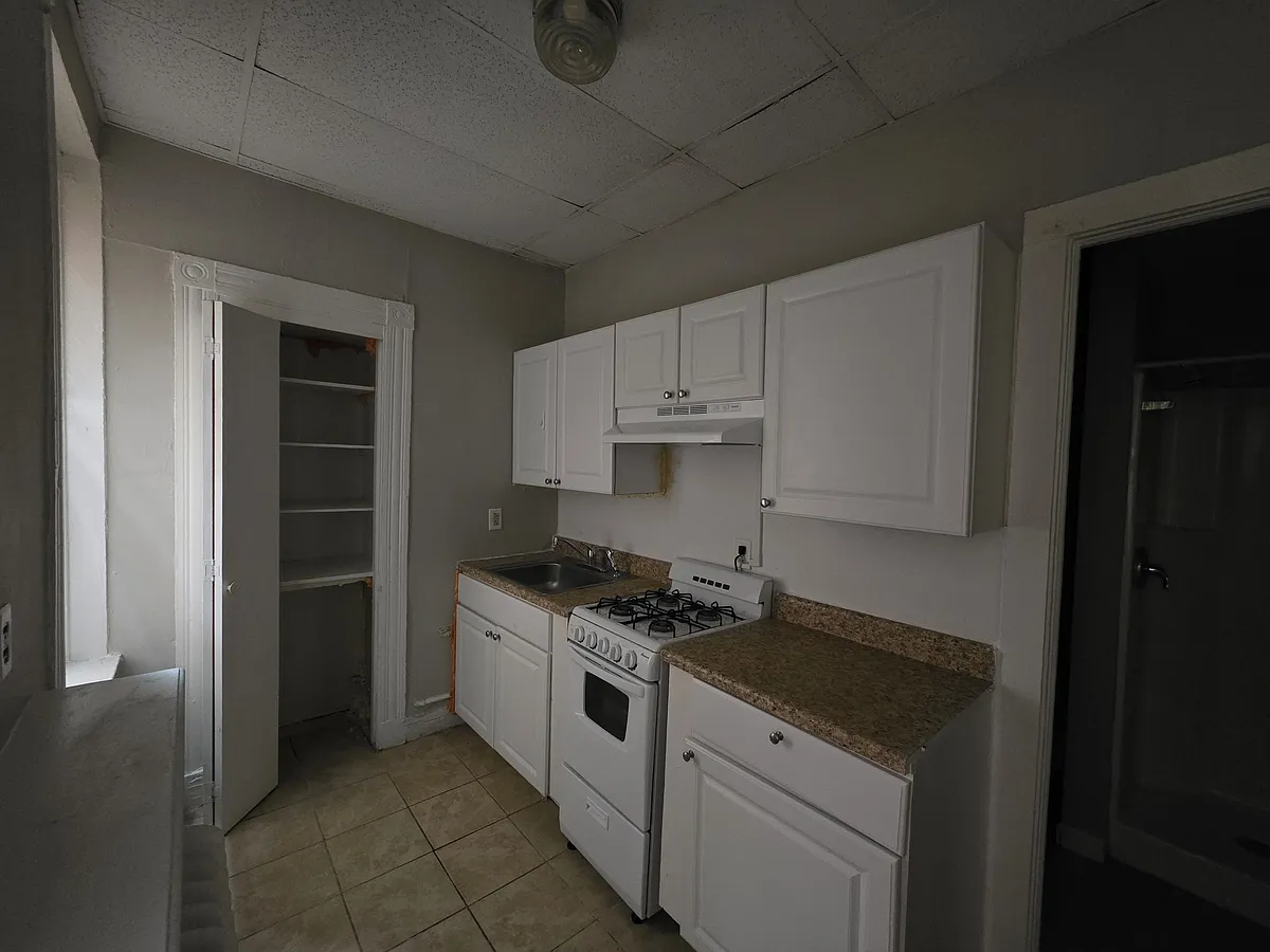 Building Photo - 340 Orange St #A