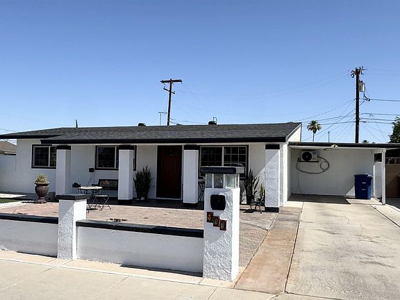 4th image of 900 E 26th St