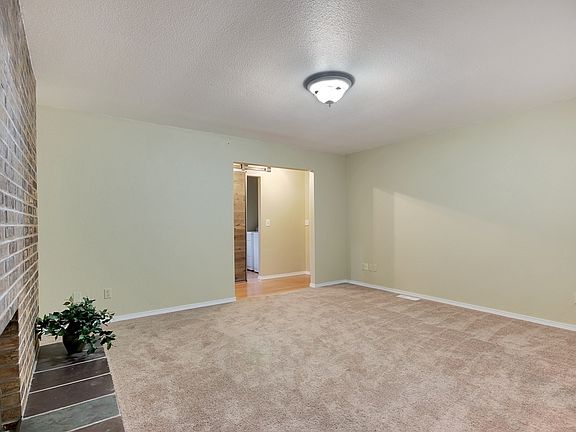 5th image of 8427 29th Street Ct E