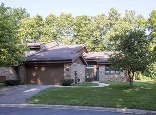 1729 W North Shore Dr #40, South Bend, IN 46617