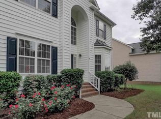 4 Mayflower Ct, Durham, NC 27703