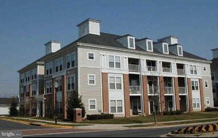 1st image of 333 Elmcroft Blvd #5201