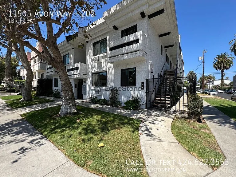 11905 Avon Way #202 — Photo 19