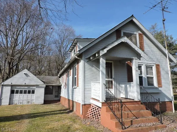 139 Diehl South Rd, Leavittsburg, OH 44430