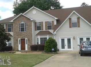 1861 Harmony Hills Dr, Lithonia, GA 30058