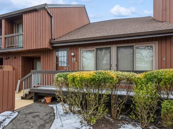 61-2C Taurus Dr #2C, Hillsborough Twp., NJ 08844