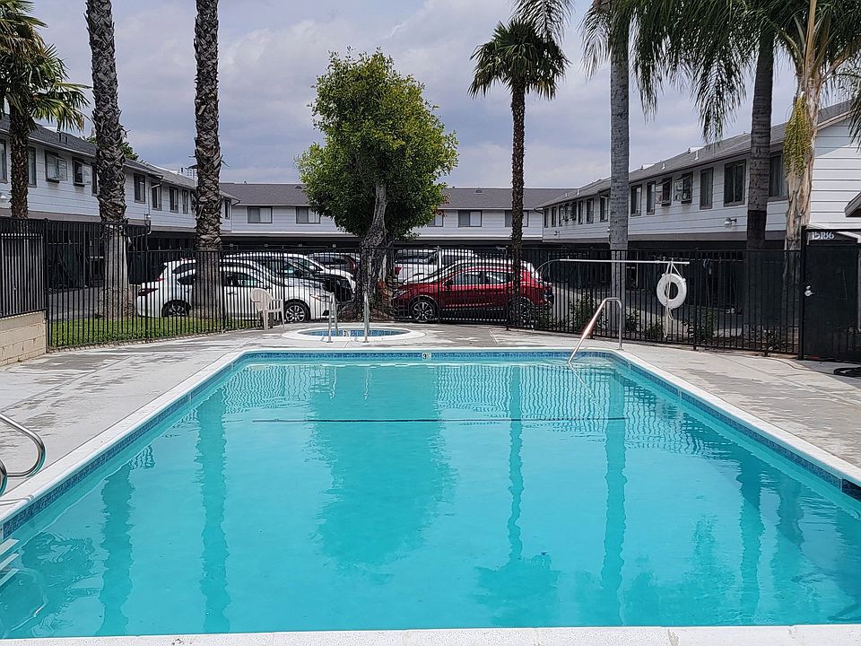 Clear and inviting swimming pool at Grand Oaks Apartments in Lake Elsinore, California.