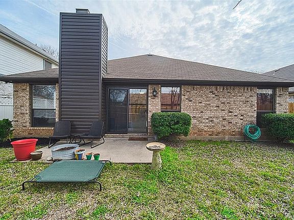 3rd image of 6909 Black Wing Dr