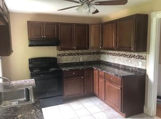 70 N Main St, Cranbury, NJ 08512