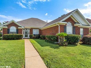 9980 Hampton Ct, Mobile, AL 36695