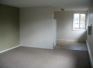 10 Barbie Ct APT 1, Rochester, NY 14626