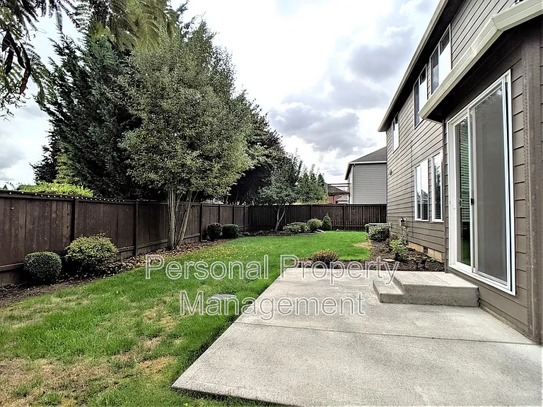 10405 NE 98th Ave — Photo 28