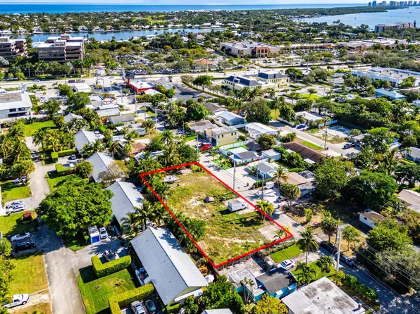 1911 Holman Drive, North Palm Beach, FL 33408