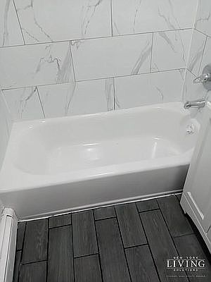 3rd image of 1715 45th St #2