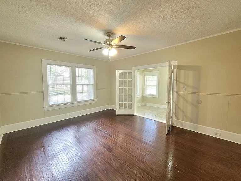 217 Brandywine Rd — Photo 3