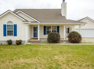 138 Oak St, Ray City, GA 31645