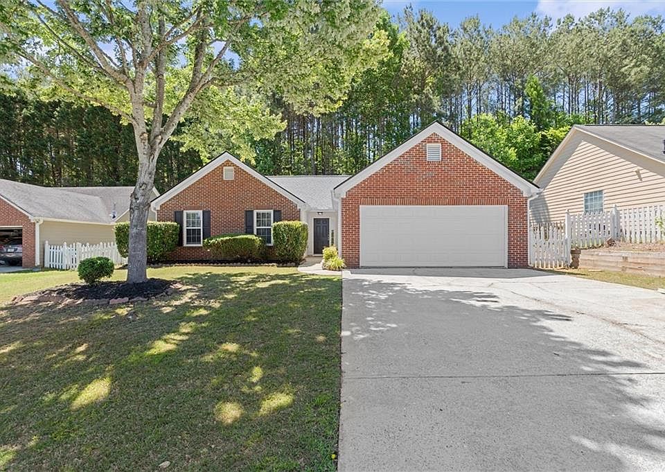 1st image of 5673 Riverside Walk Dr