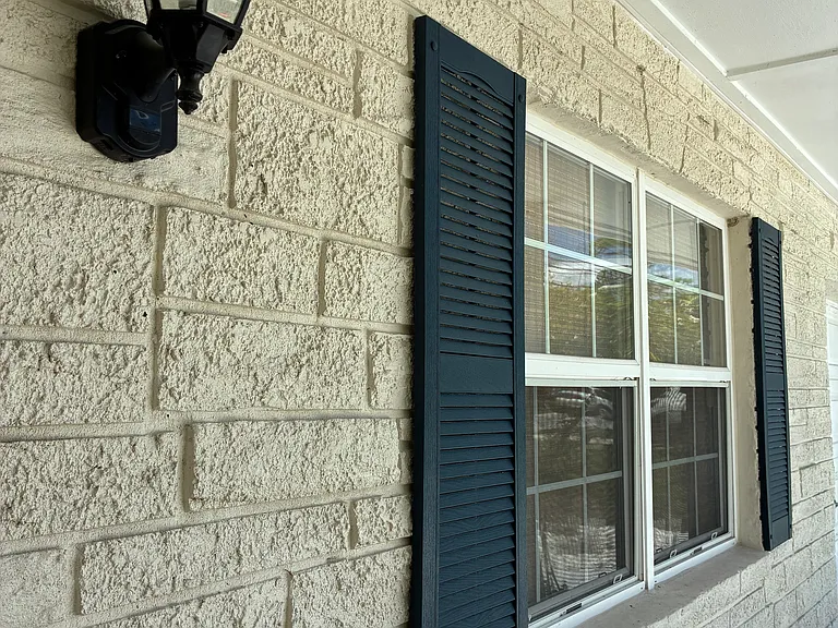 Welcoming front exterior