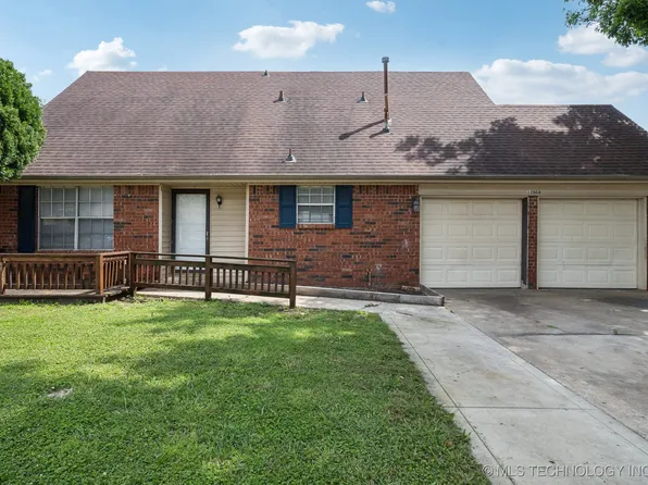 12008 E 28th St, Tulsa, OK 74129
