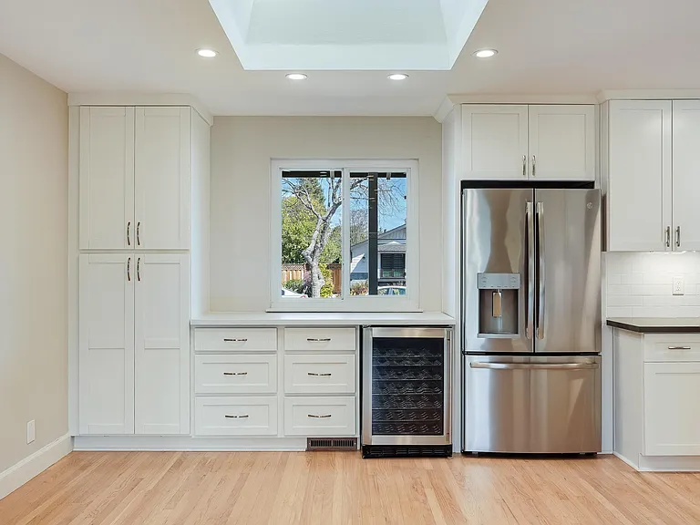Kitchen - Breakfast Nook area