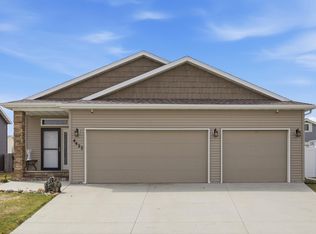 4427 17th St S, Moorhead, MN 56560