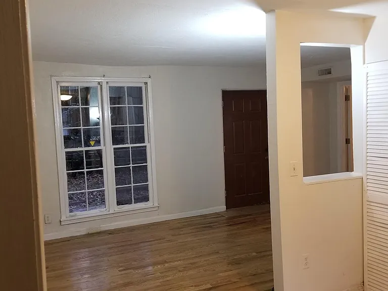 751 Cherokee Ave SE — Photo 5