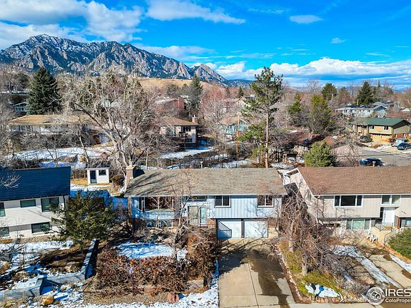 2nd image of 1515 Gillaspie Dr