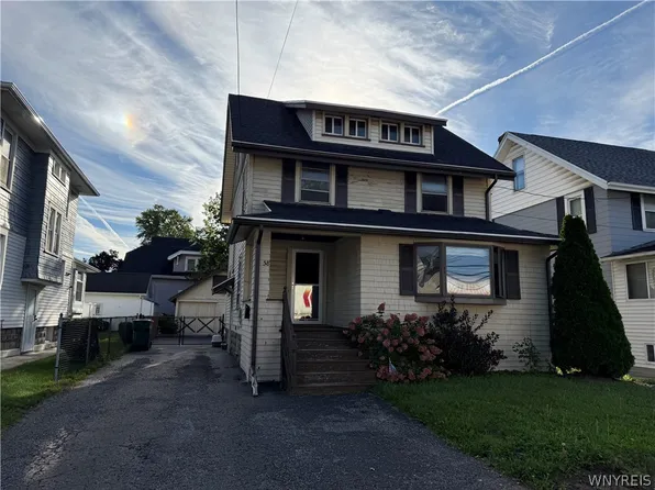 58 Oak St, Batavia, NY 14020