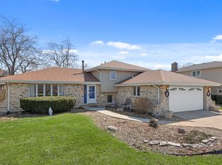 16237 84th Ave, Tinley Park, IL 60477
