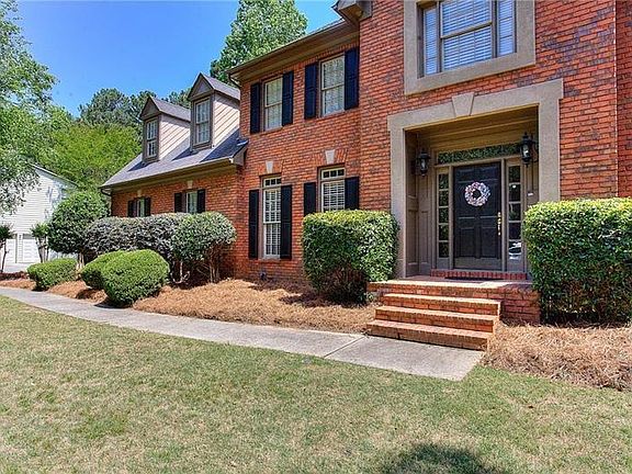 2nd image of 2090 Milfield Cir