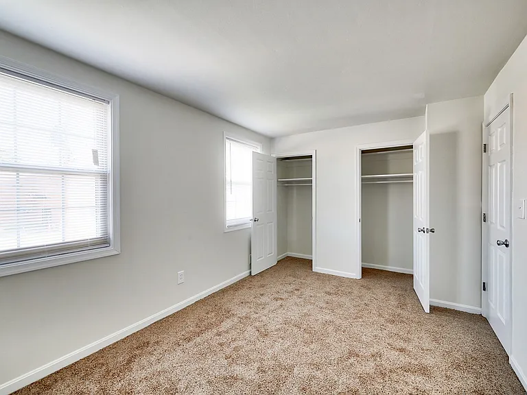 Williston Apartments & Townhomes — Photo 3