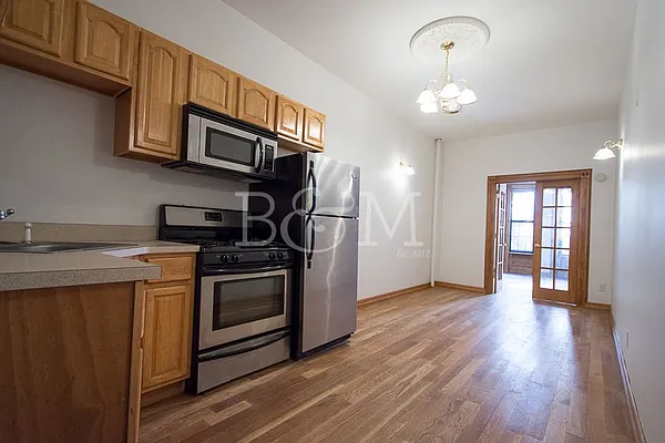 Rented by Brick&Mortar | media 9