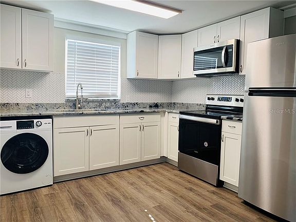 4th image of 3805 W Leona St APT C