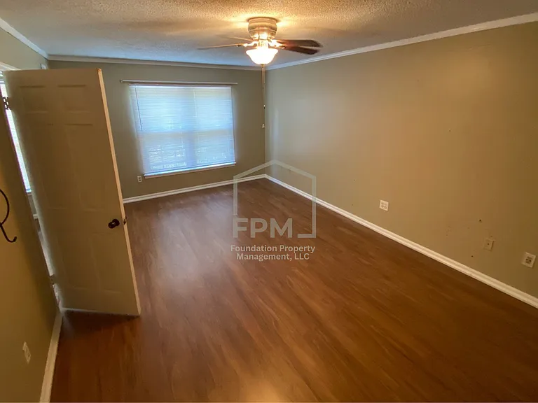 3656 Haughton Ln #1 — Photo 12