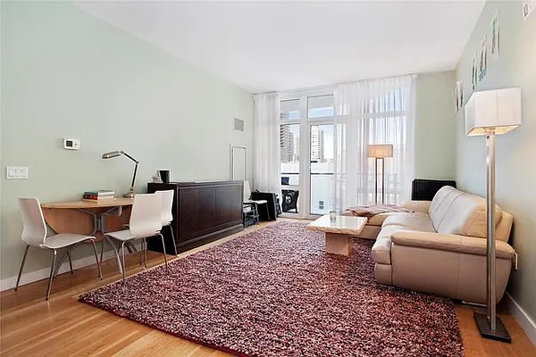 Rented by Owner | media 2