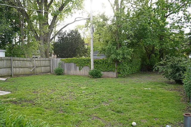 8660 Frontage Rd — Photo 31