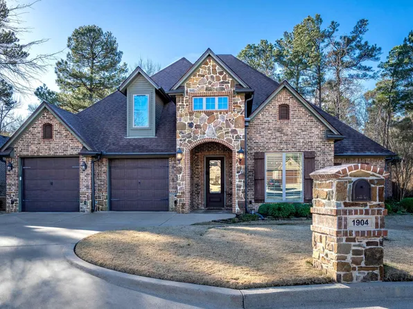 1904 Oak Knoll Cir, Longview, TX 75605