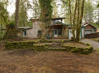21348 E Country Club Loop, Brightwood, OR 97011