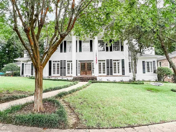 236 Lakewood Dr W, Mobile, AL 36608