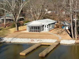 221 Cherokee Dr, Jackson, GA 30233