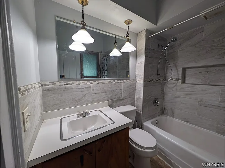 627 Deer St — Photo 24