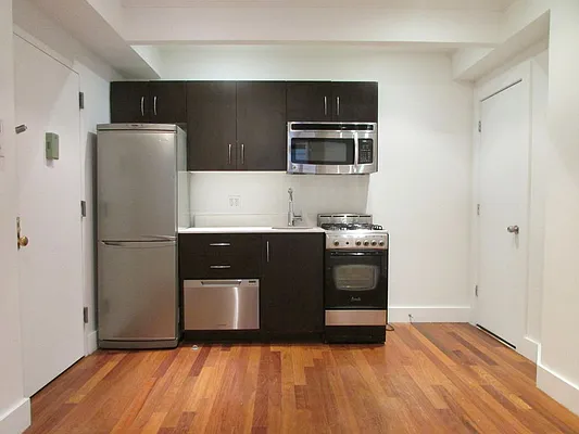 Rented by Westminster Management | media 22