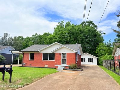 2135 Long St, Grenada, MS, 38901